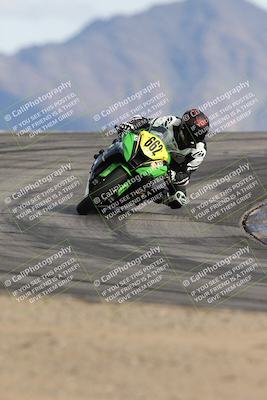 media/Nov-16-2025-Race Pace (Sun) [[8c5fa54630]]/Verified Riders/8-Turn 12 (120pm)/